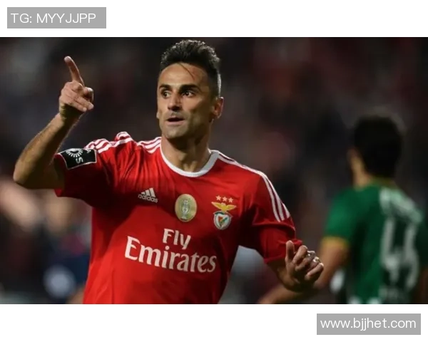 吉维森特与比兰尼塞斯最新对决分析及赛季表现评估 吉维森特与比兰尼塞斯最新对决分析及赛季表现评估